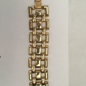 Vintage gold tone heavy bracelet Macy’s